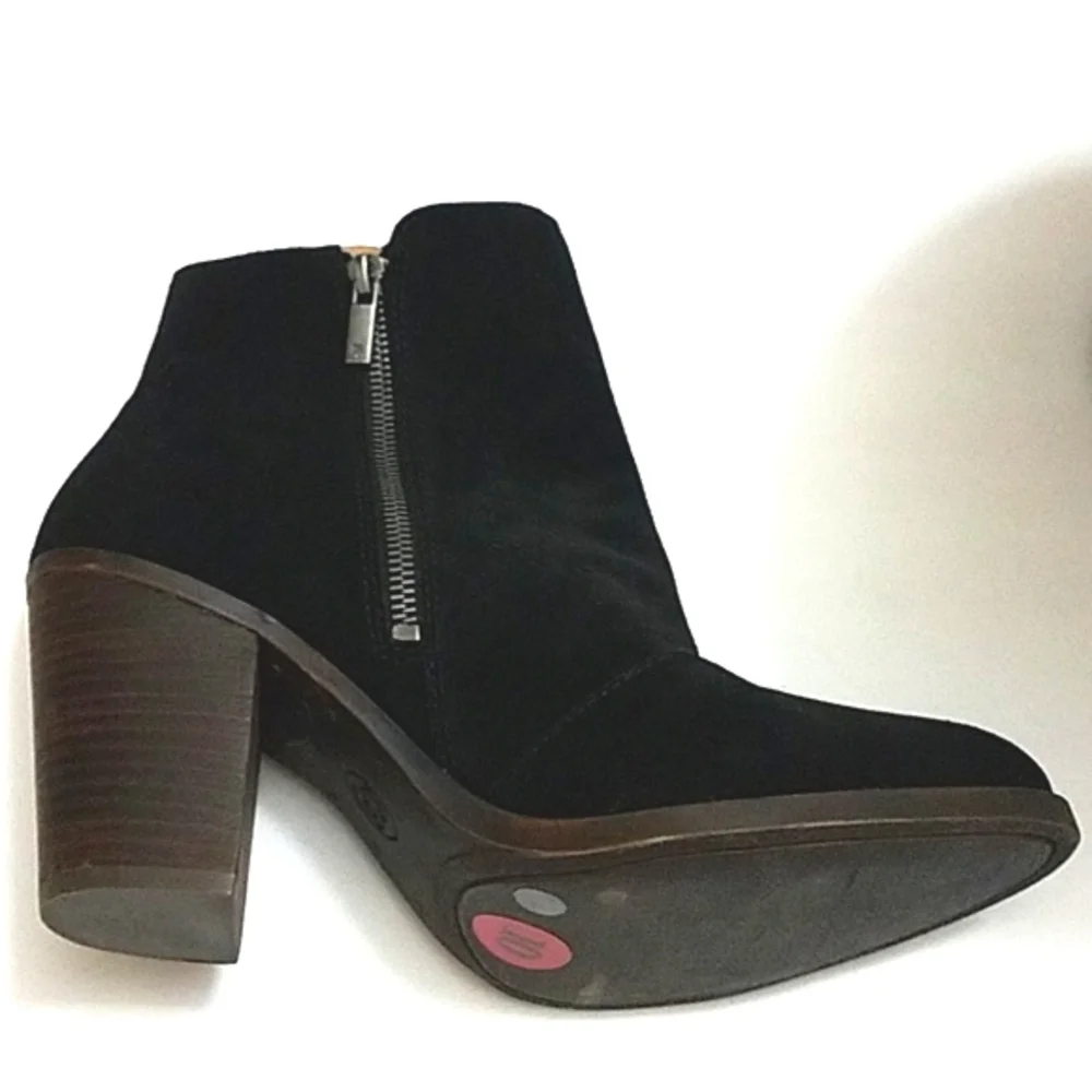 Lucky Brand Black Elenor Bootie 10 NWOT - Picture 4 of 8